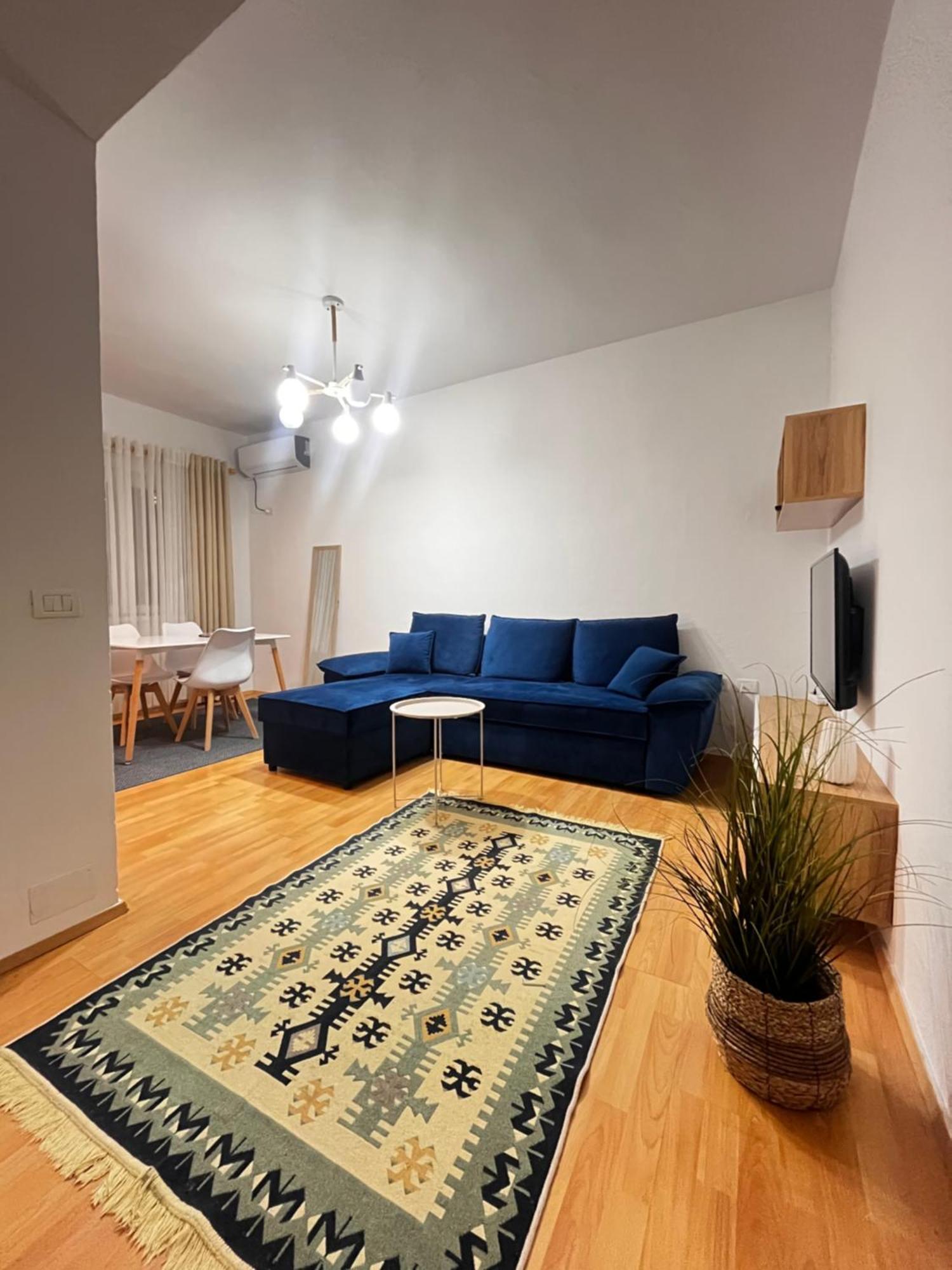 A Casa Dei Nonni Daire Tiran Dış mekan fotoğraf